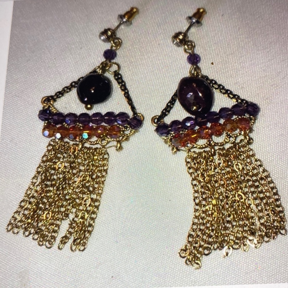 Daniel change earrings know